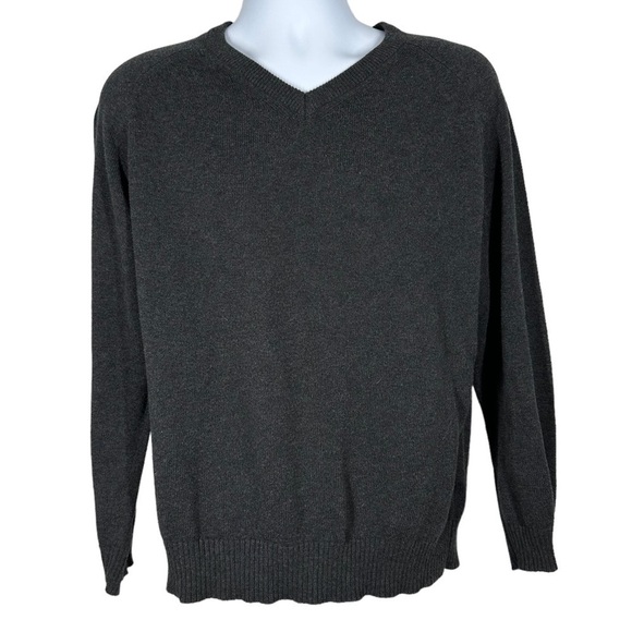 BILLS KHAKIS Men’s Charcoal Gray V-Neck Pullover Sweater Medium - Picture 1 of 5